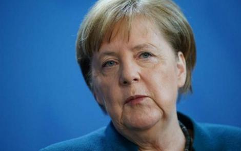 Cancelarul Angela Merkel a anunţat că decizia privind reluarea campionatului în Germania va fi luată la 6 mai