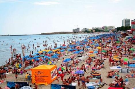 Când se va deschide sezonul turistic pe litoral. Noutățile anunțate de ministrului Economiei: „Eu sunt optimist de felul meu”