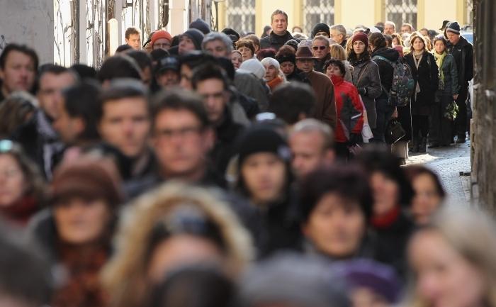 Mii de bucureșteni vor fi testați pentru coronavirus. Gabriela Firea, anunț de ultimă oră: &rdquo;Nu dăm bani, vouchere sau bonuri!&rdquo;&nbsp;