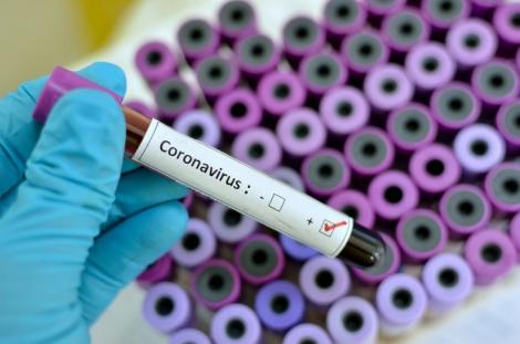 Studiu: Aproximativ 136.000 de persoane din Anglia sunt infectate cu COVID-19