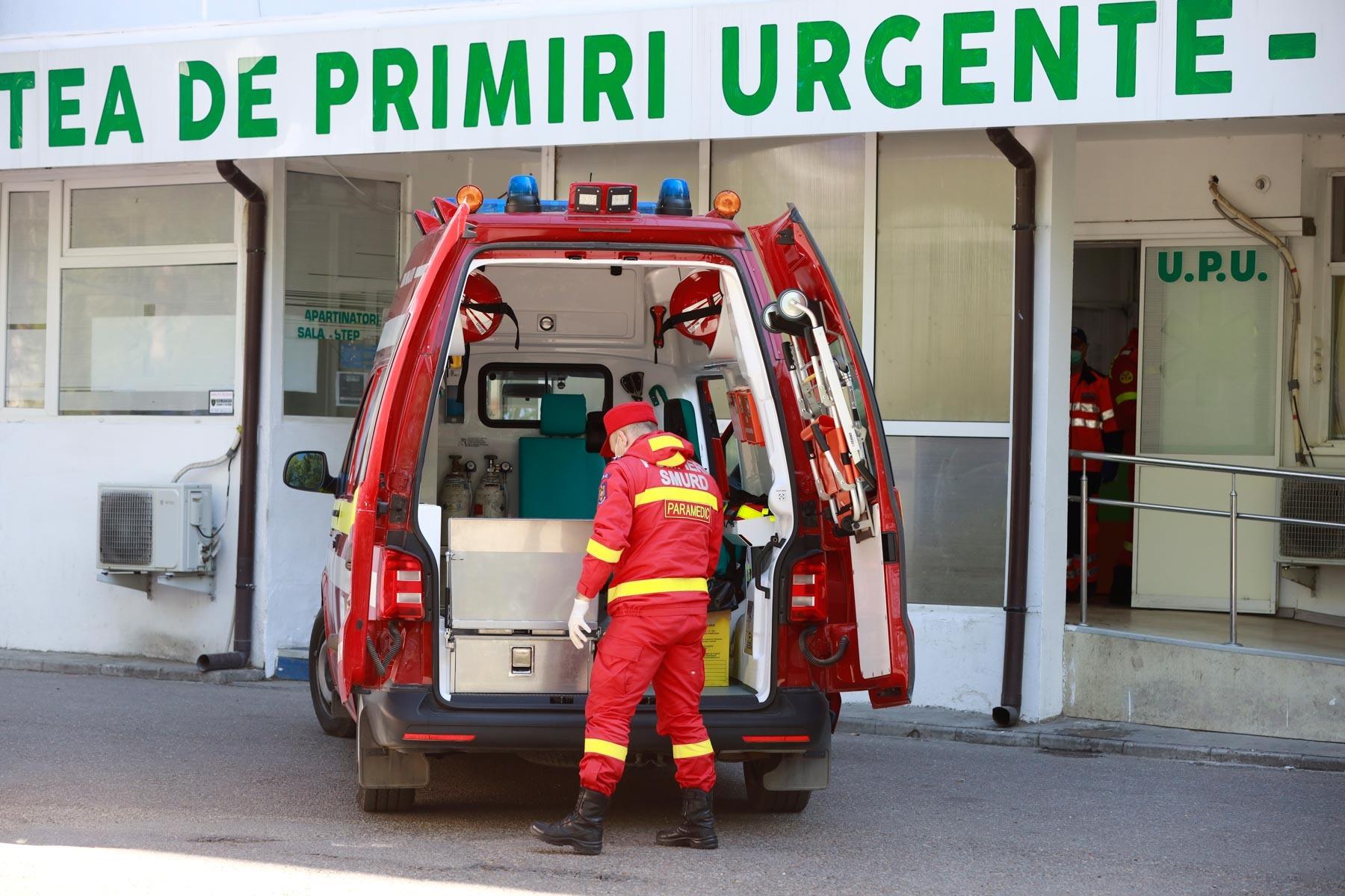 Buzău: 14 persoane din R&acirc;mnicelu, &icirc;ntre care cinci angajaţi ai Primăriei, confirmate cu coronavirus / Toţi angajaţii instituţiei, izolaţi la domiciliu