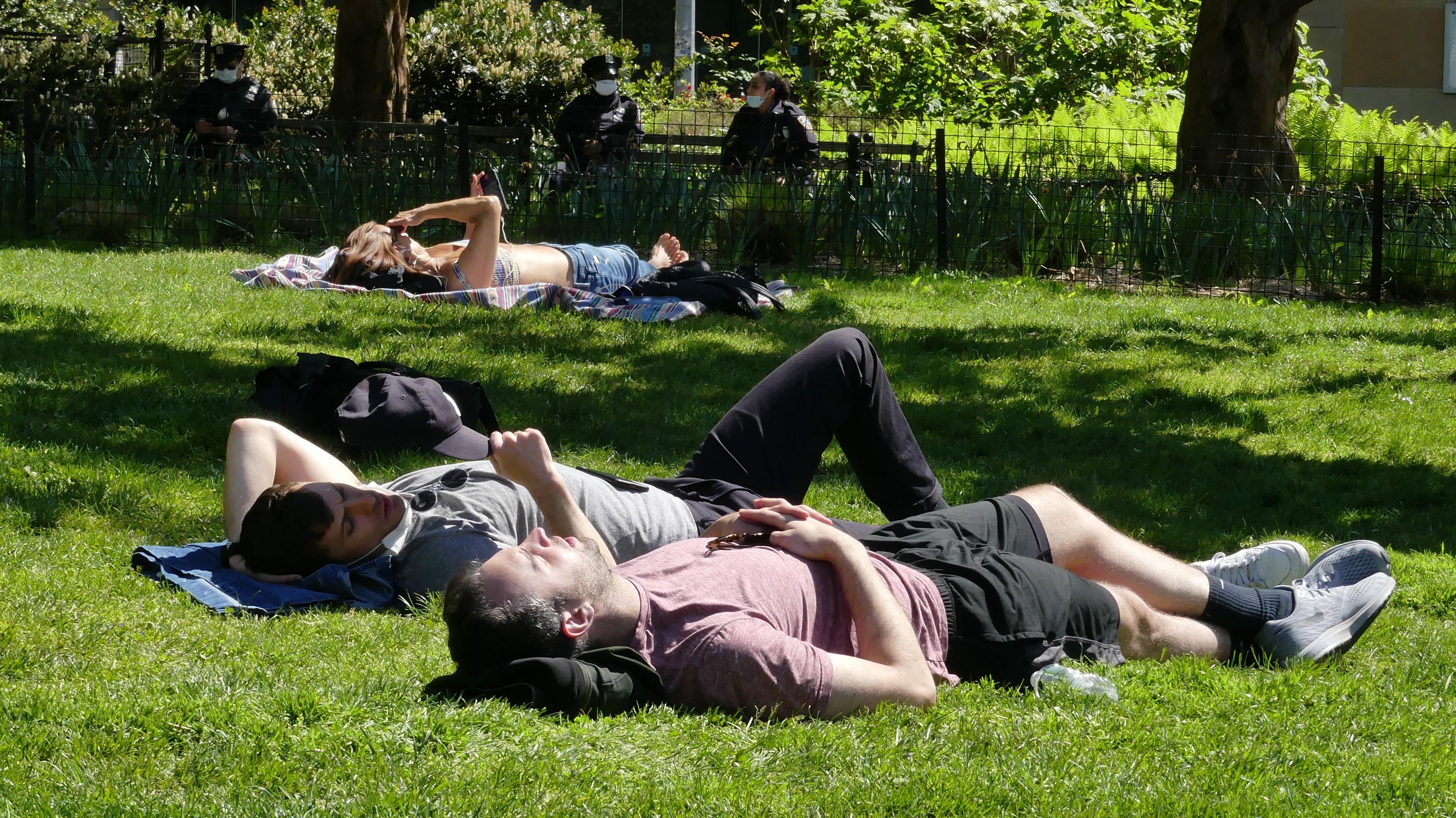 16.000 de &bdquo;nebuni&rdquo; vor să fie infectați cu noul coronavirus. Sunt convinși că sunt eroi: &bdquo;Hai odată! Nu mai avem timp de pierdut!&rdquo;