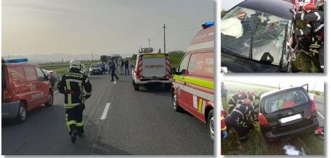 Accidente în lanț, în România, în prima zi de relaxare. Șapte persoane au fost rănite după ce două mașini s-au ciocnit violent