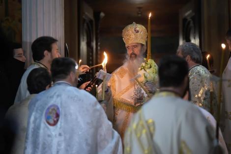 IPS Teodosie vrea să repete Slujba de Înviere și să ofere credincioşilor Lumina de Paşti. Data programată de Arhiepiscopia Tomisului