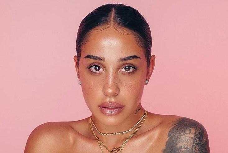 Ștefania de la Asia Express e mai sexy ca niciodată şi nu ezită să-şi etaleze corpul de invidiat! Cum s-a pozat &rdquo;Libelula&rdquo; lui Speak | Foto