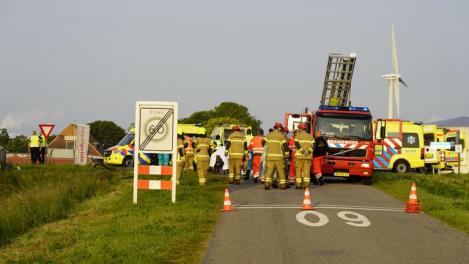 Accident grav în Olanda. Doi români au murit, iar alți șapte sunt în stare gravă, după ce microbuzul în care se aflau a fost spulberat de o mașină
