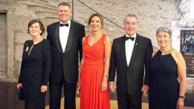 Președintele Klaus Iohannis, soția sa Carmen, părinții din Germania și sora, Krista