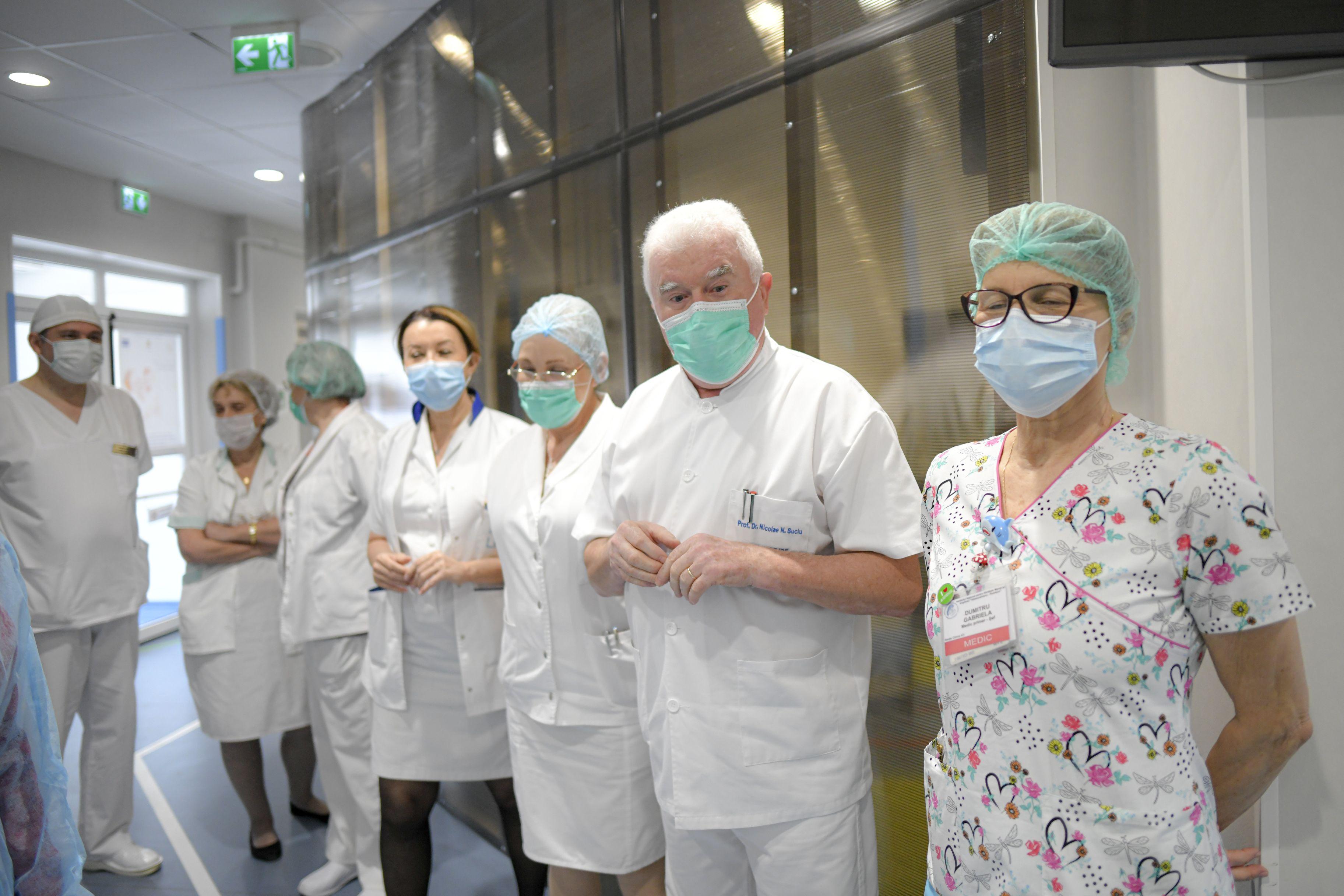 Semnal de alarmă! Simptome rare &icirc;n infecția cu Covid-19 la Iași: "Sunt oameni care au erupții pe piele sau amețeli"