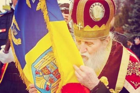 ÎPS Pimen, comemorat cu fast la Suceava, la 40 de zile de la trecerea în neființă. Anunțul făcut de primarul orașului: ”Va fi zi de doliu, vor fi coborâte steagurile în bernă!”