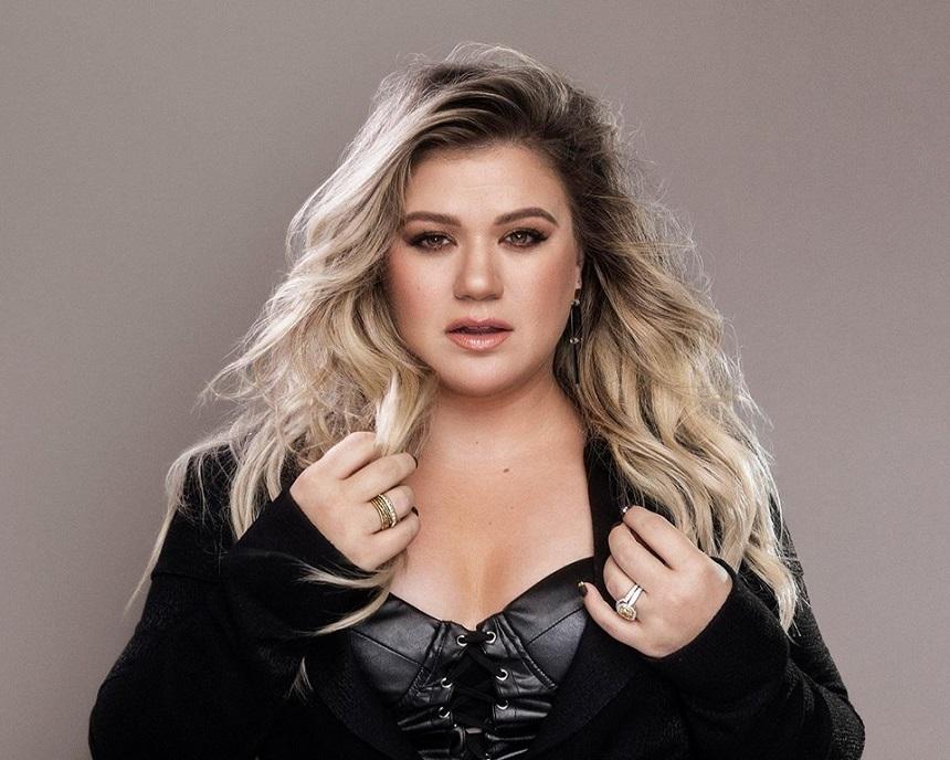 C&acirc;ntăreaţa Kelly Clarkson divorţează după şapte ani de mariaj