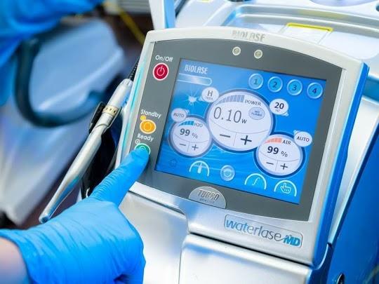 Clinica dentara Life Dental Spa oferă antreprenorilor ocazia parteneriatului sub forma de franciza