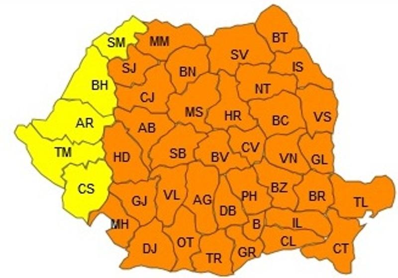 &Icirc;nceputul lunii iulie aduce tot ploi și vijelii. Vești rele de la ANM: Cum va fi vremea &icirc;n următoarele patru săptăm&acirc;ni, p&acirc;nă pe 20 iulie