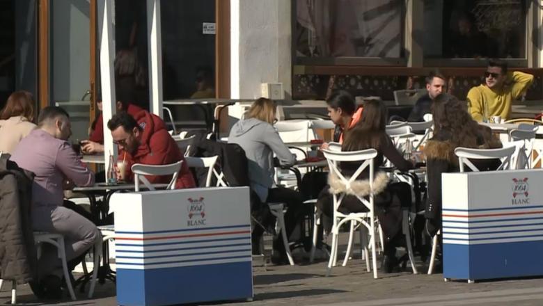 Rom&acirc;nii trebuie să uite de relaxare din cauza creșterii alarmante a cazurilor de coronavirus. Restaurantele nu vor fi deschise la 1 iulie&nbsp;
