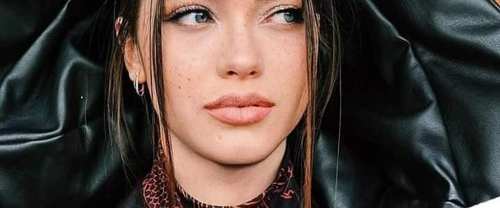 Filmul agresiunii c&acirc;ntăreței Roxen! Iubitul tinerei neagă acuzațiile și spune că artista a pus la cale un plan de răzbunare! |VIDEO