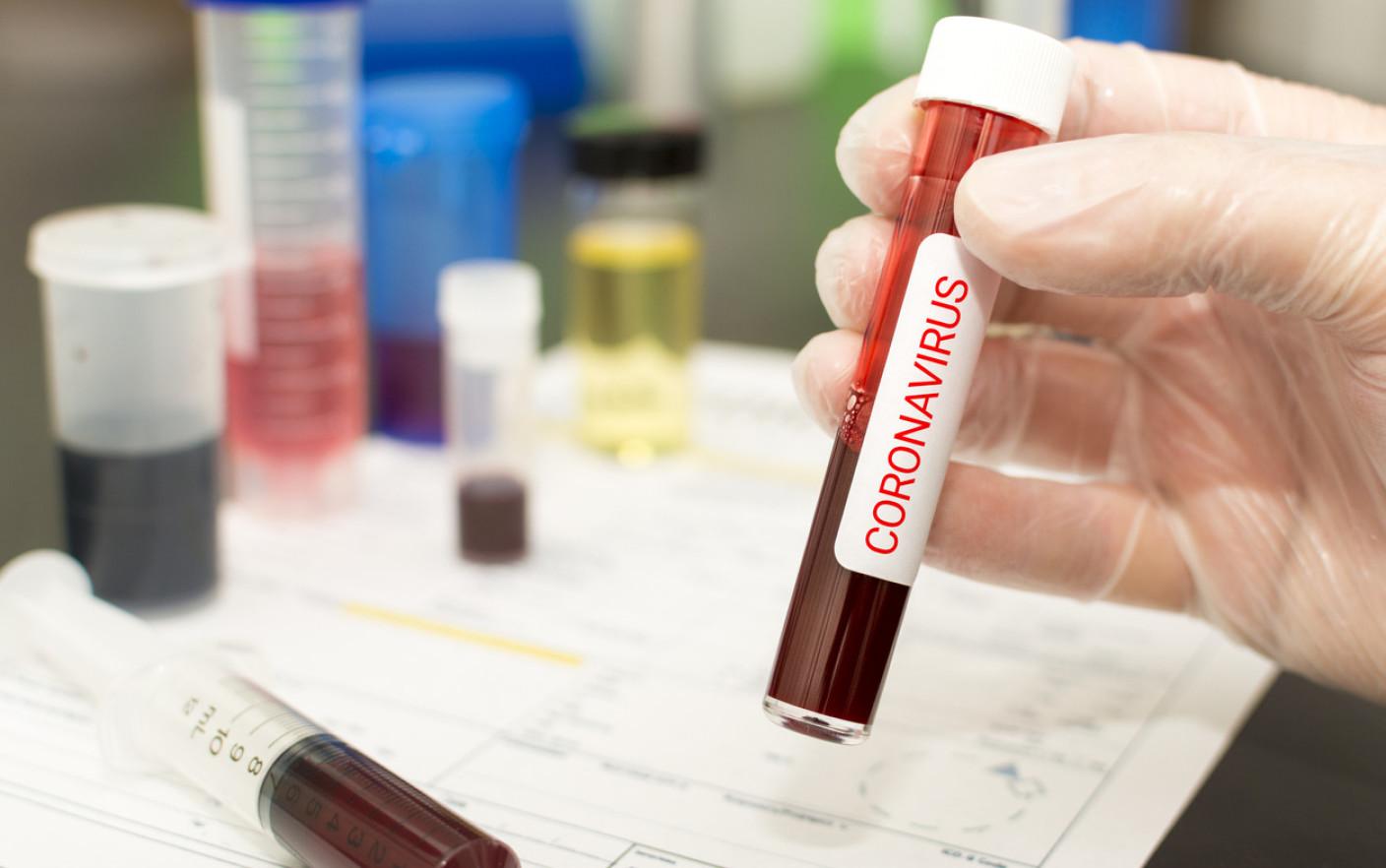 Profă din comisia de supraveghere de la BAC, infectată cu noul coronavirus. A fost demarată de urgență o anchetă epidemiologică