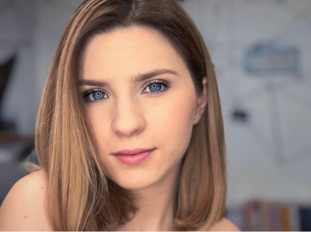 Cristina Ciobănașu, schimbare de look! Ce transformare vrea să-și facă vedeta | Foto