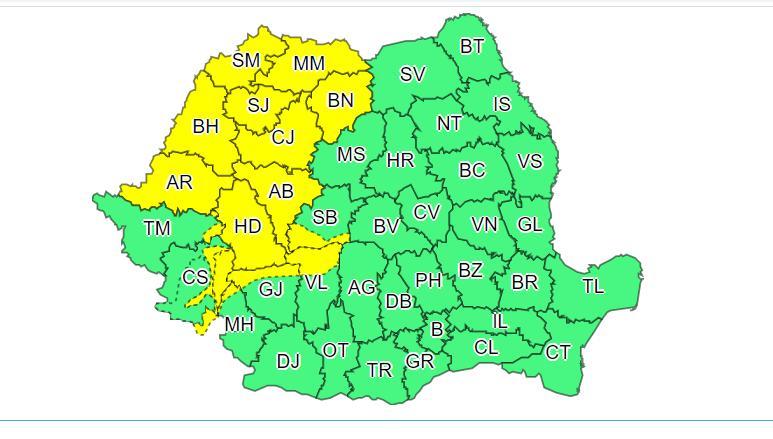 Cod galben de instabilitate atmosferică accentuată &icirc;n 15 judeţe, p&acirc;nă la ora 22.00/ Cantităţile de apă care se vor acumula pot ajunge la 35 de litri pe metru pătrat