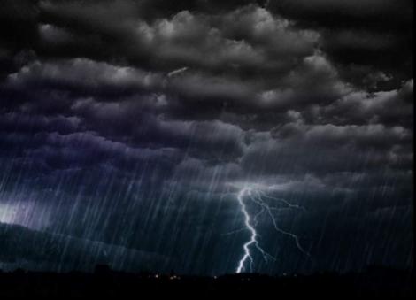 Alertă! România, lovită de furtuni! Este Cod galben! Zonele afectate, în următoarele ore