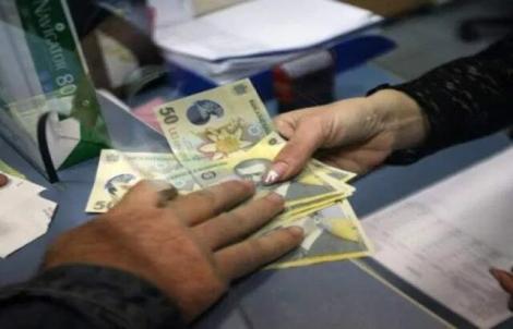 Val de scumpiri! Pe ce alimente au dat românii mai mulți bani în luna iunie