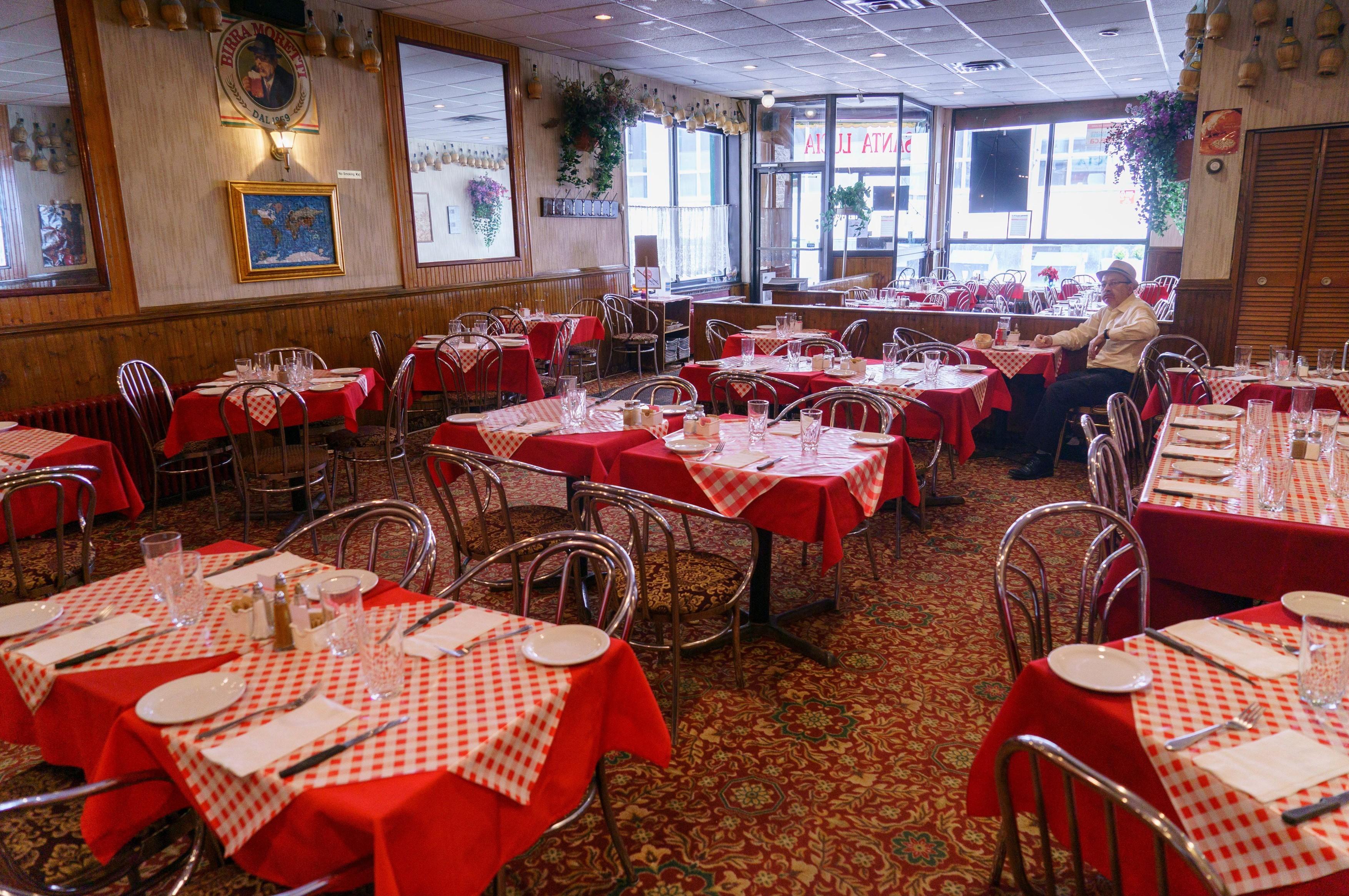 Redeschiderea restaurantelor - o nouă rundă de negocieri! Ce promisiune a făcut premierul: &bdquo;Să &icirc;mi fie iertat&rdquo;