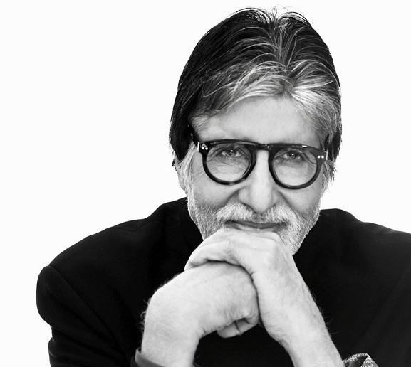 Starul de la Bollywood Amitabh Bachchan, &icirc;n v&acirc;rstă de 77 de ani, a fost diagnosticat cu Covid-19 şi internat
