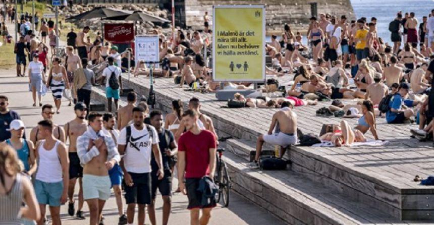 Imunitatea dob&acirc;ndită &icirc;n urma vindecării de covid-19 ar dispărea &icirc;n c&acirc;teva luni, arată un nou studiu britanic, ceea ce complică crearea unui vaccin eficient pe termen lung