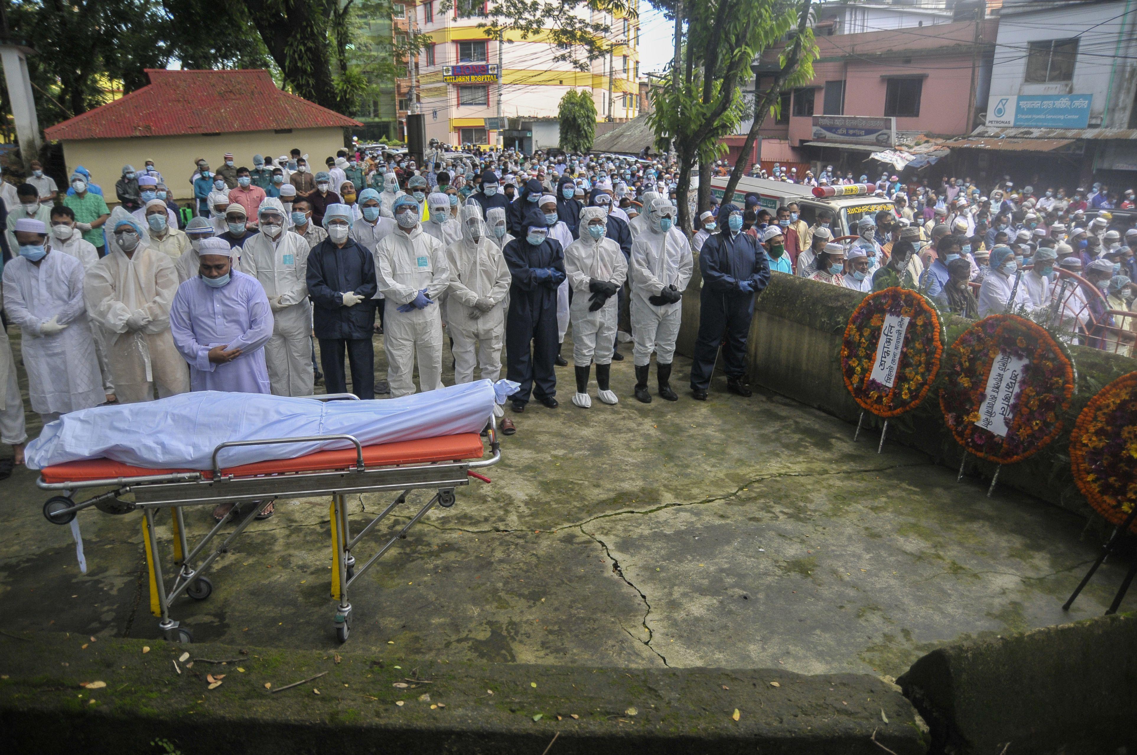 OMS lansează acuzații revoltătoare. Guvernele nu doresc stoparea coronavirusului, iar situația se va &icirc;nrăutăți: "Va fi tot mai grav"