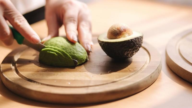 De ce ar trebui să mănânci avocado. Principalele 10 beneficii