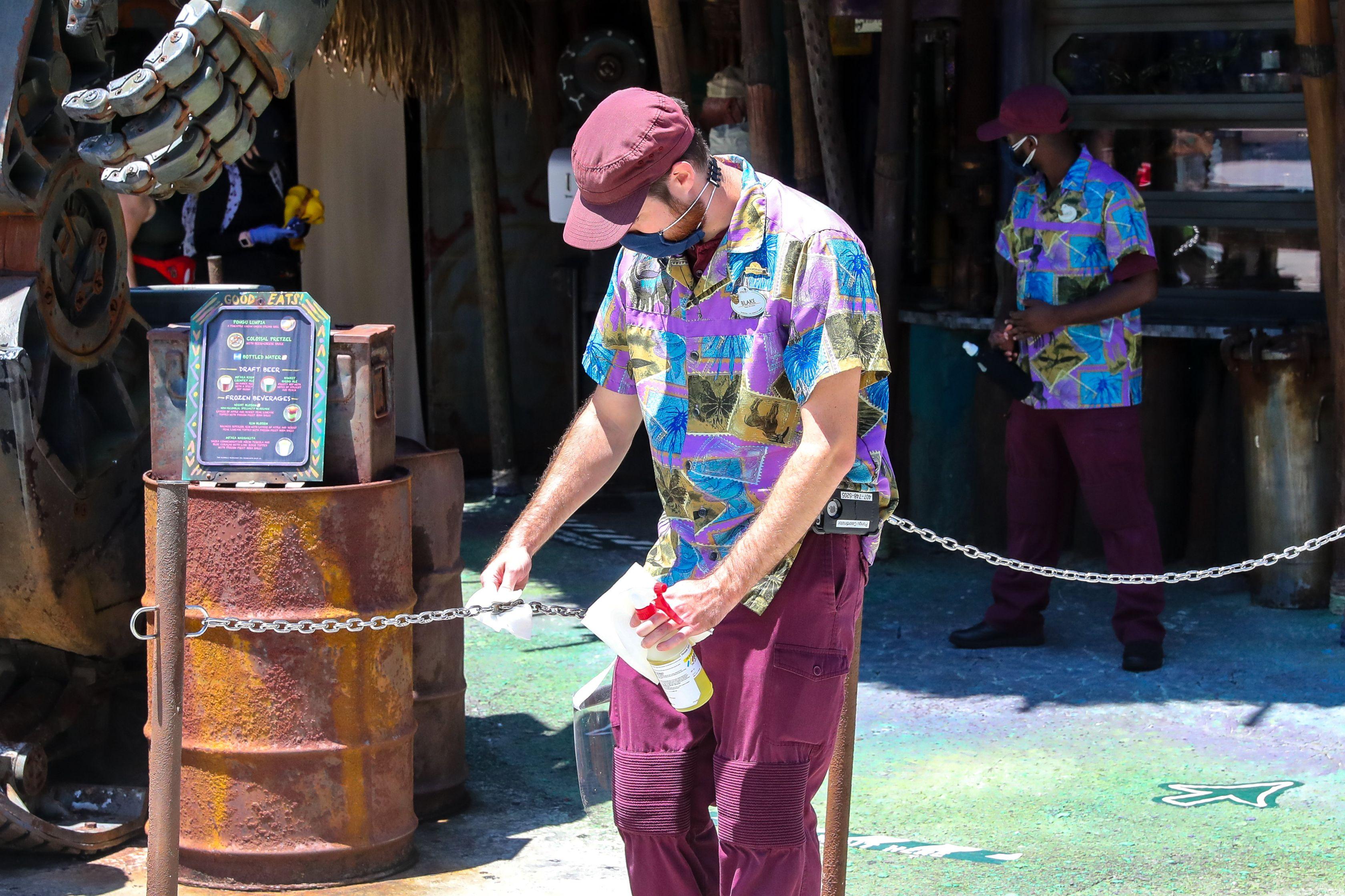 Următoarea etapă de relaxare, la 1 august. Autoritățile au pregătit noi seturi de reguli, dacă evoluția cazurilor o va impune