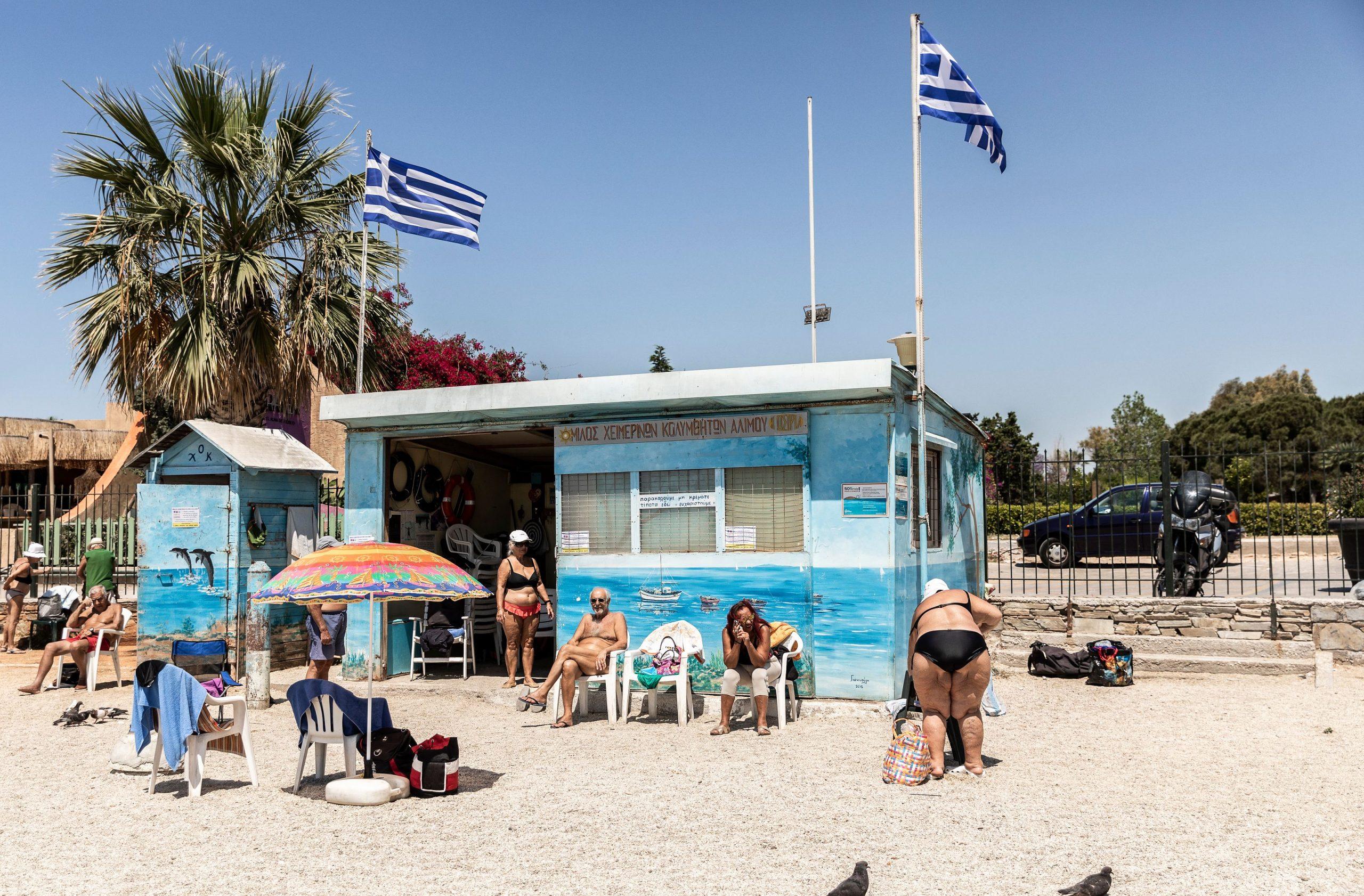 Alertă! Trei cetăţeni rom&acirc;ni aflaţi &icirc;n Grecia, confirmaţi cu noul coronavirus. Grecii ar putea interzice accesul rom&acirc;nilor