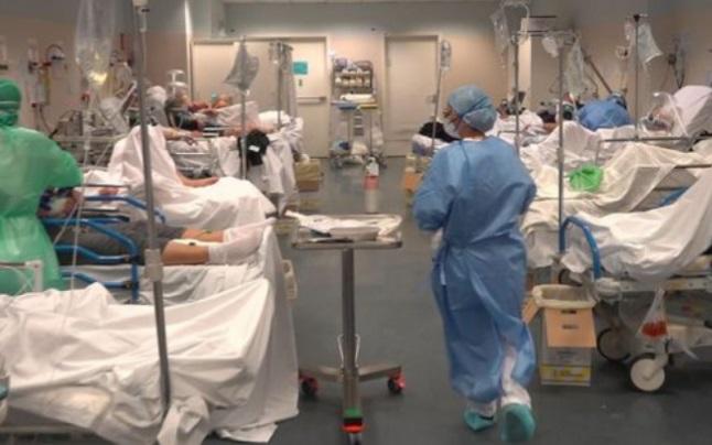 A refuzat internarea și a ajuns să respire cu ajutorul aparatelor, &icirc;n trei zile. Mărturisirile dramatice ale unui bărbat: &rdquo;Mă țineam de pereți să ajung pe patul spitalului!&rdquo;