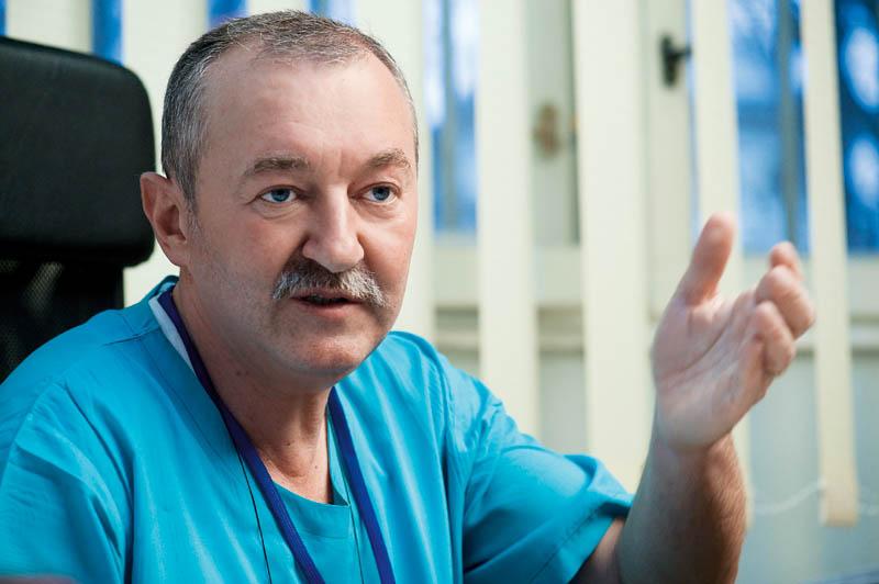 "1.030, dar c&acirc;ți sunt bolnavi?". Medicul care dezminte cifrele anunțate de autorități: &bdquo;Chiar daca ii spune COVID-19, este tot un virus gripal&rdquo;