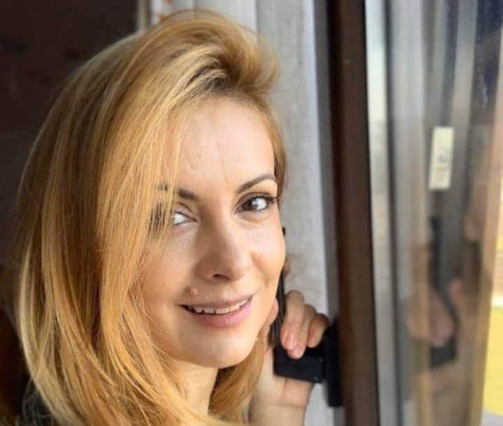 Simona Gherghe a revenit după o perioadă de absență! Anunțul a fost făcut chiar de vedetă! "Am revenit, prieteni! Sunt foarte fericită!" | Video