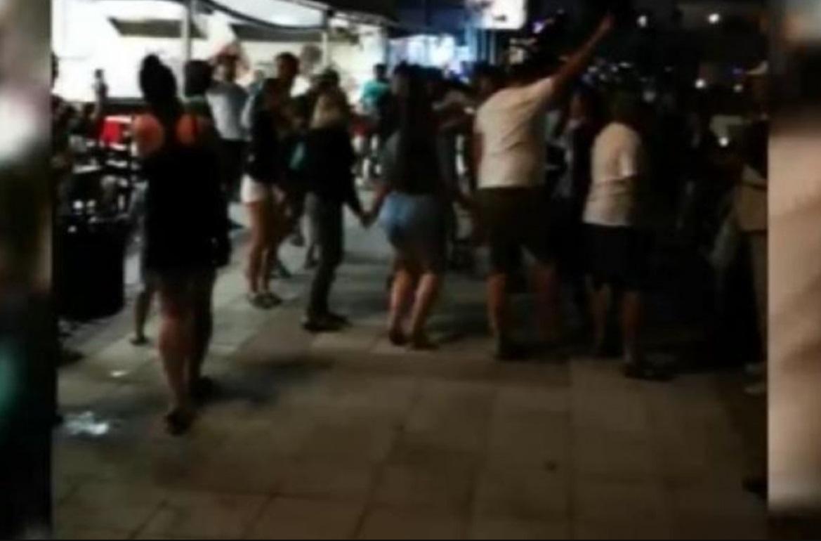 Horă cu zeci de rom&acirc;ni, &icirc;n Eforie Nord! Ce s-a &icirc;nt&acirc;mplat, la c&acirc;teva ore după distracție | VIDEO