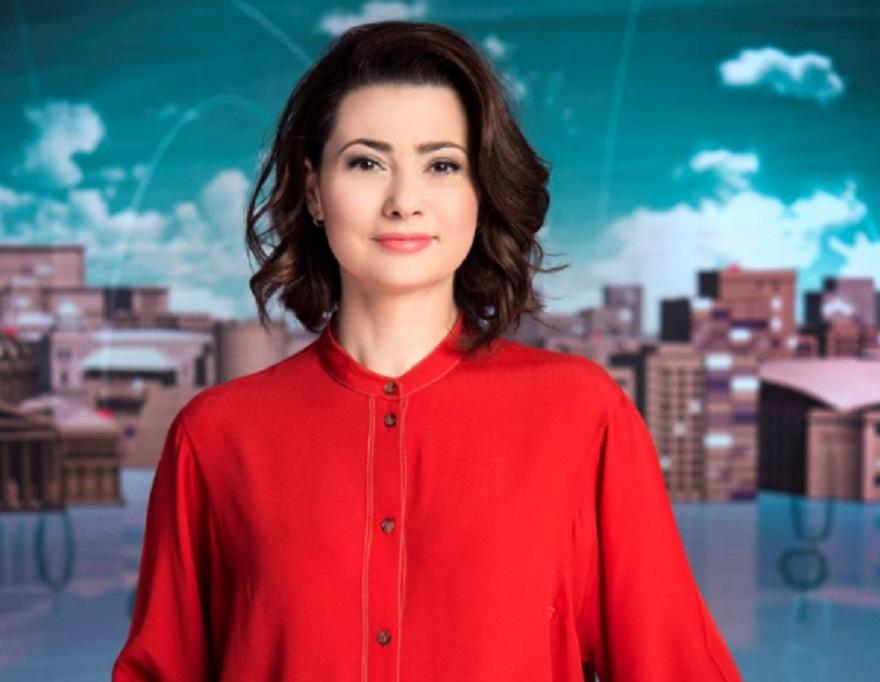 Mihaela Călin de la Observator, dezvăluiri pentru &bdquo;Vara cu 100 de prieteni&rdquo;! Vacanța i-a fost anulată, așa că vedeta a găsit o super soluție