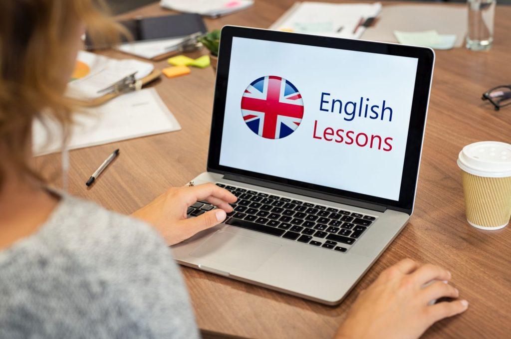 700 de copii beneficiază de cursuri gratuite de limba engleză