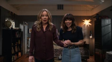 Serialul „Dead to Me”, cu Christina Applegate şi Linda Cardellini, se va încheia odată cu al treilea sezon