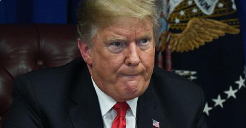 Comportamentul lui Donald Trump a fost modelat de tatăl său sociopat, scrie nepoata preşedintelui american &icirc;ntr-o carte care va apărea pe piaţă la 14 iulie