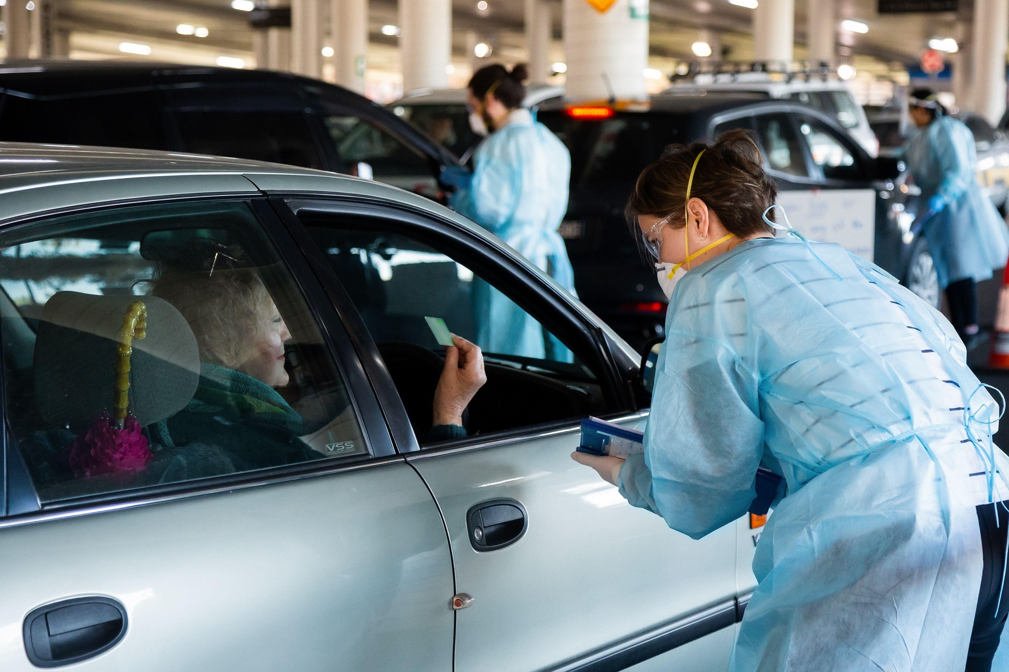 Vrei să te duci &icirc;n Grecia? Vei fi testat pentru coronavirus la punctul de trecere Kulata! Rom&acirc;nii testați pozitiv vor sta carantinați &icirc;ntr-un hotel sau vor fi trimiși acasă