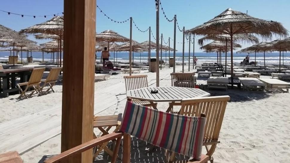 Două cluburi din Mamaia au fost &icirc;nchise &icirc;n urma controalelor. Șeful ANPC: "Ce am descoperit &icirc;n bucătării a fost șocant"