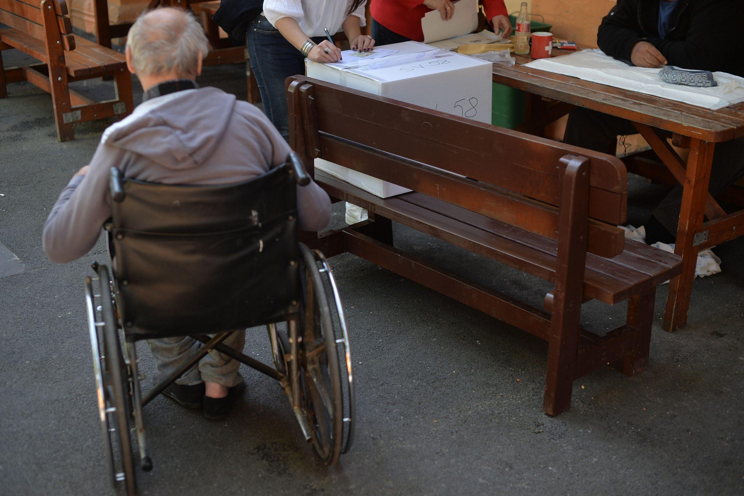 &Icirc;ncă un focar de coronavirus a izbucnit &icirc;n Rom&acirc;nia: 126 de bătr&acirc;ni despitați pozitiv, &icirc;ntr-un centru din Craiova. Unul a murit