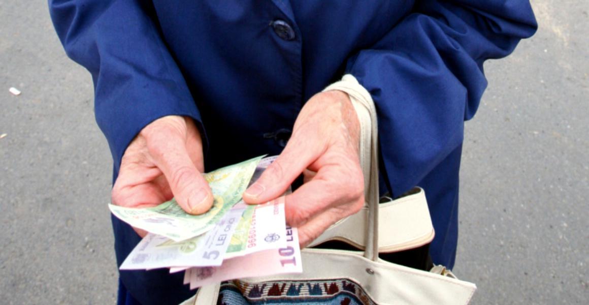 C&acirc;ți bani &icirc;n plus primesc pensionarii: Punctul de pensie ajunge la 1.442 de lei, iar indemnizația socială va fi majorată cu aproape 100 de ron