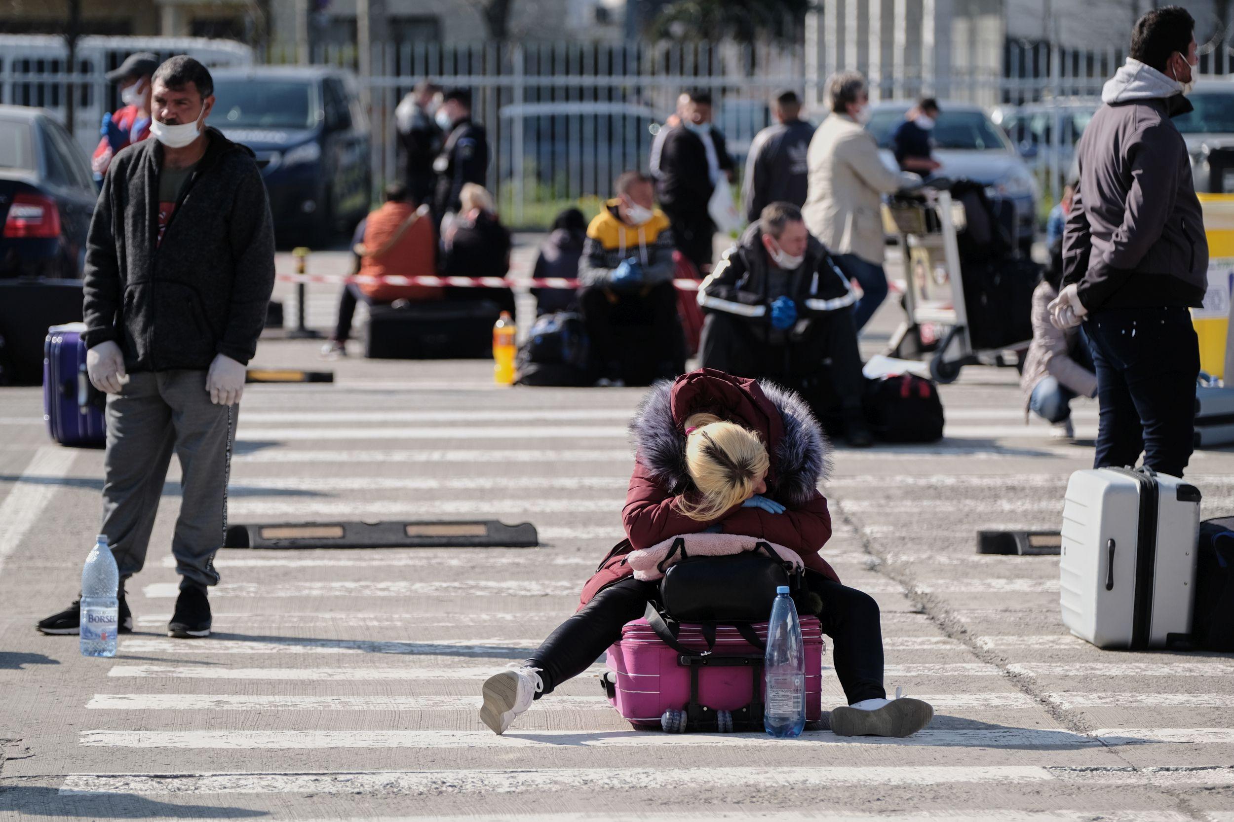 O altă interdicție pentru rom&acirc;ni! Această țară cere test PCR negativ pentru cei care intră pe teritoriu