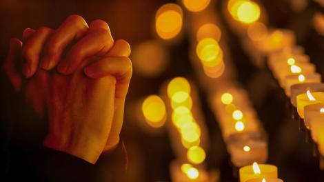 Rugăciune făcătoare de minuni către Maica Domnului! Primești ajutor imediat dacă o rostești pe 15 august, de Sfânta Maria