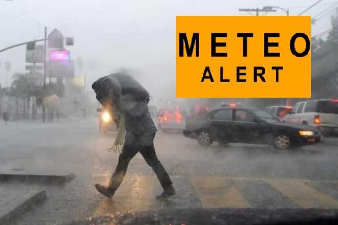 &Icirc;ncă o avertizare de vreme rea. Cod portocaliu cu furtuni și ploi torențiale. ANM, prognoză specială pentru Bucureşti