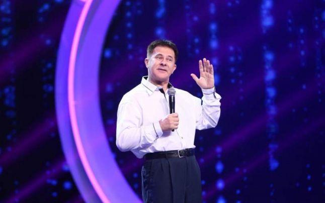 &Icirc;ți amintești de celebrul Doru Octavian Dumitru? Cum arată și cu ce se ocupă acum, la 64 de ani