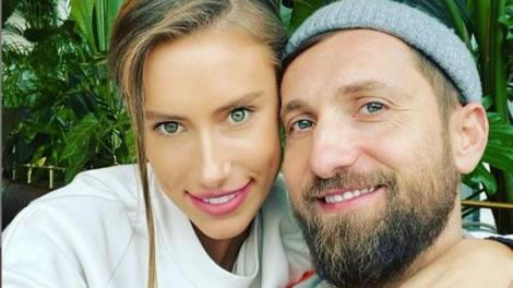 Dani Oțil și iubita s-au dat de gol pe Instagram! Ce detaliu au observat fanii: „Să vă fie de bine”