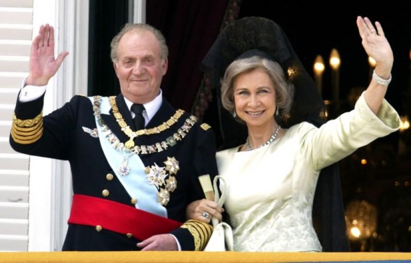 Fostul rege Juan Carlos al Spaniei părăsește definitiv țara după ce a fost acuzat de corupție