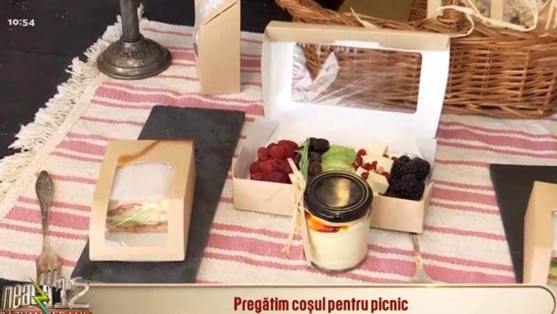 coșul pentru un picnic romantic