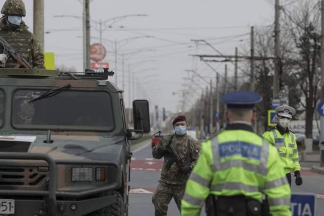 Peste 300 de focare de COVID-19, &icirc;n Rom&acirc;nia. Autoritățile așteaptă &bdquo;scenarii grele&rdquo; și nu exclud &bdquo;măsuri mai drastice&rdquo;